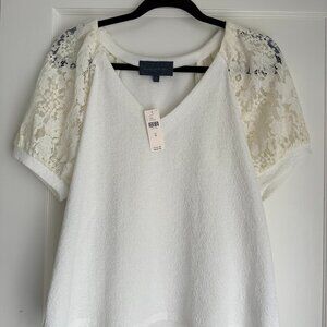 Brand new with tags Sunday in Brooklyn top w/delicate lace puff sleeves